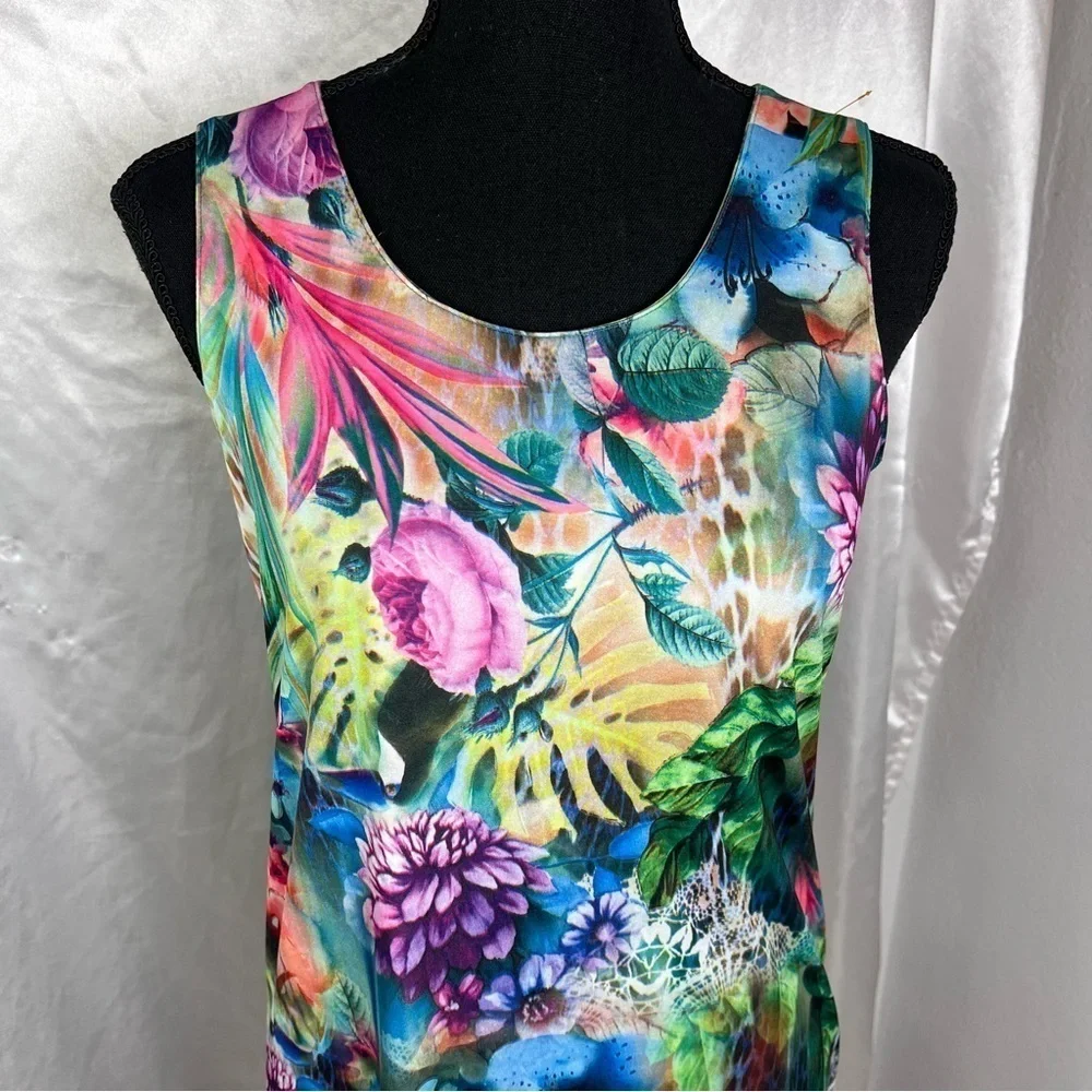 Carmen Marc Valvo Vibrant Floral Knit Sleeveless Dress – Size XS